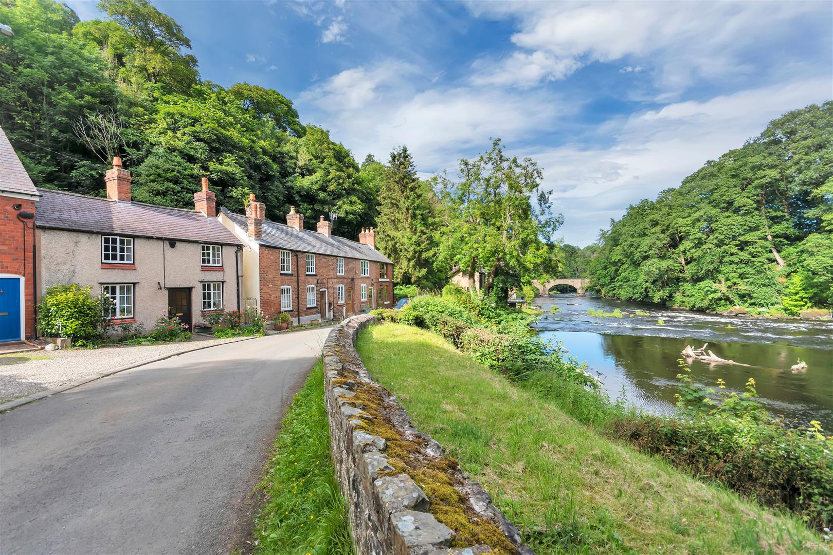 SSTC 2 Bed Cottage semi detached